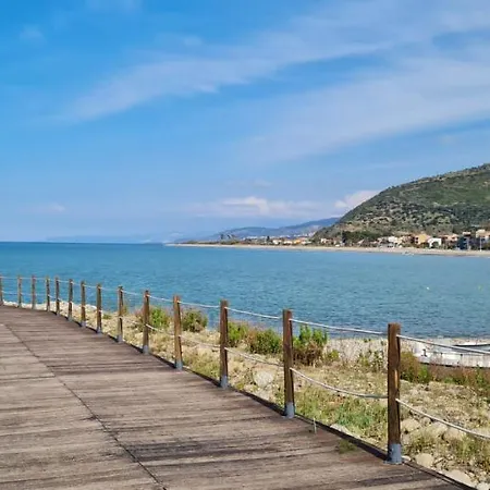Konukevi La Sella Dei Nebrodi